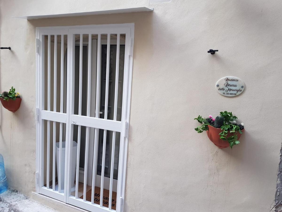 Residenza Rosaria Delle Meraviglie Bari Buitenkant foto